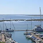 Lady Delmar Marina By Junto Ao Mar Olhão