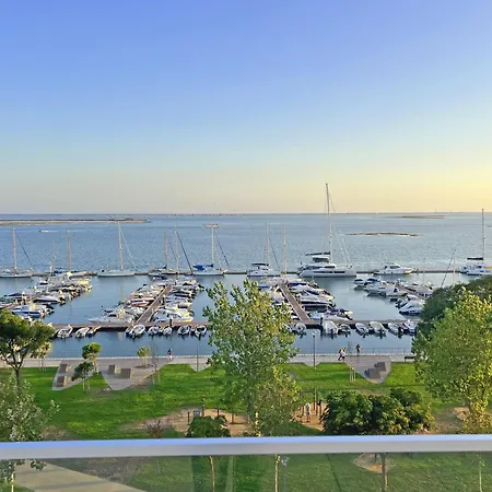 아파트 Lady Delmar Marina By Junto Ao Mar *