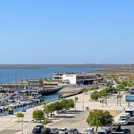 Lady Delmar Marina By Junto Ao Mar * Olhao